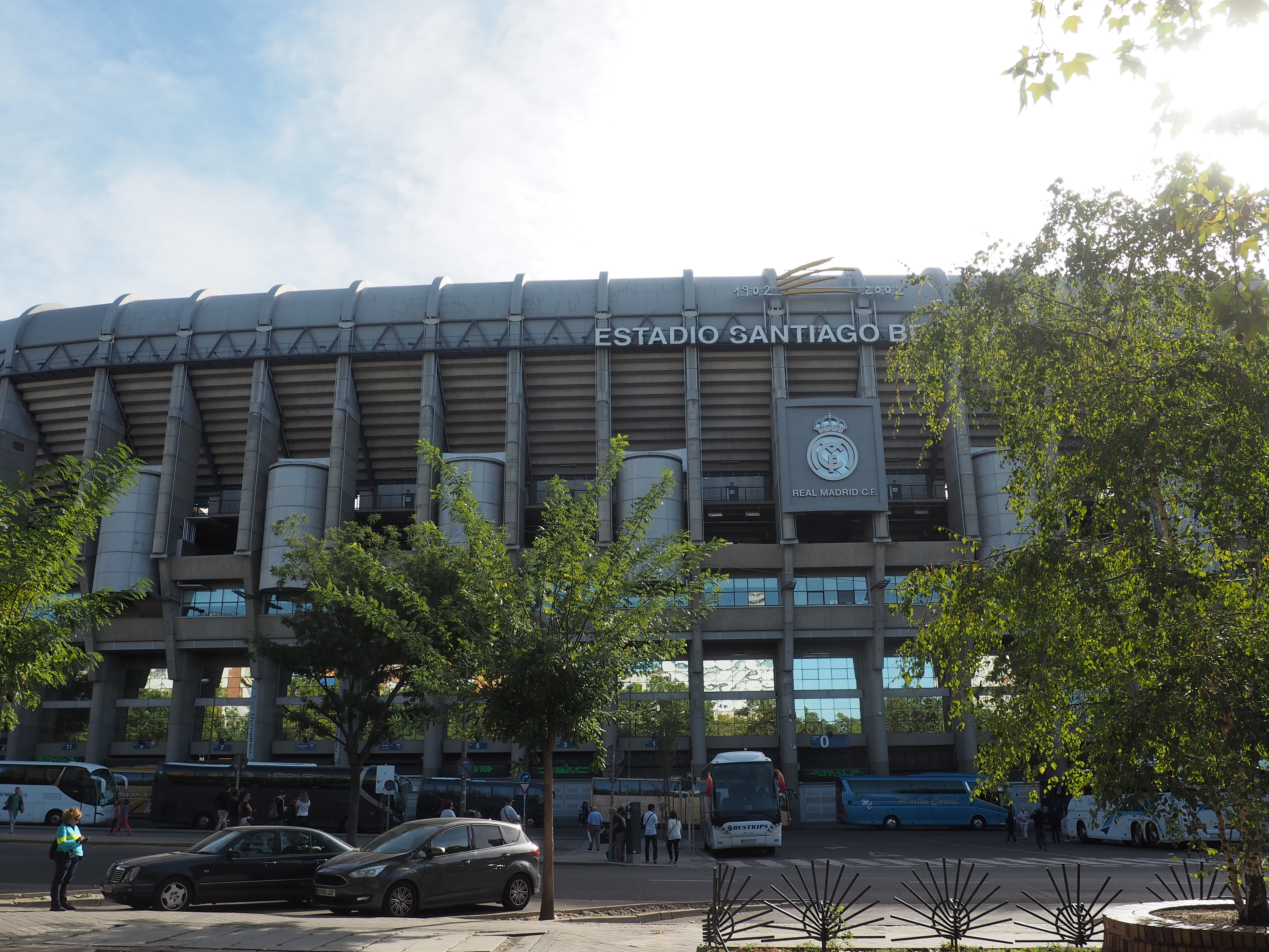 Zu den Sehenswürdigkeiten in Madrid zählt auch das Bernabeu Stadium Real Madrid