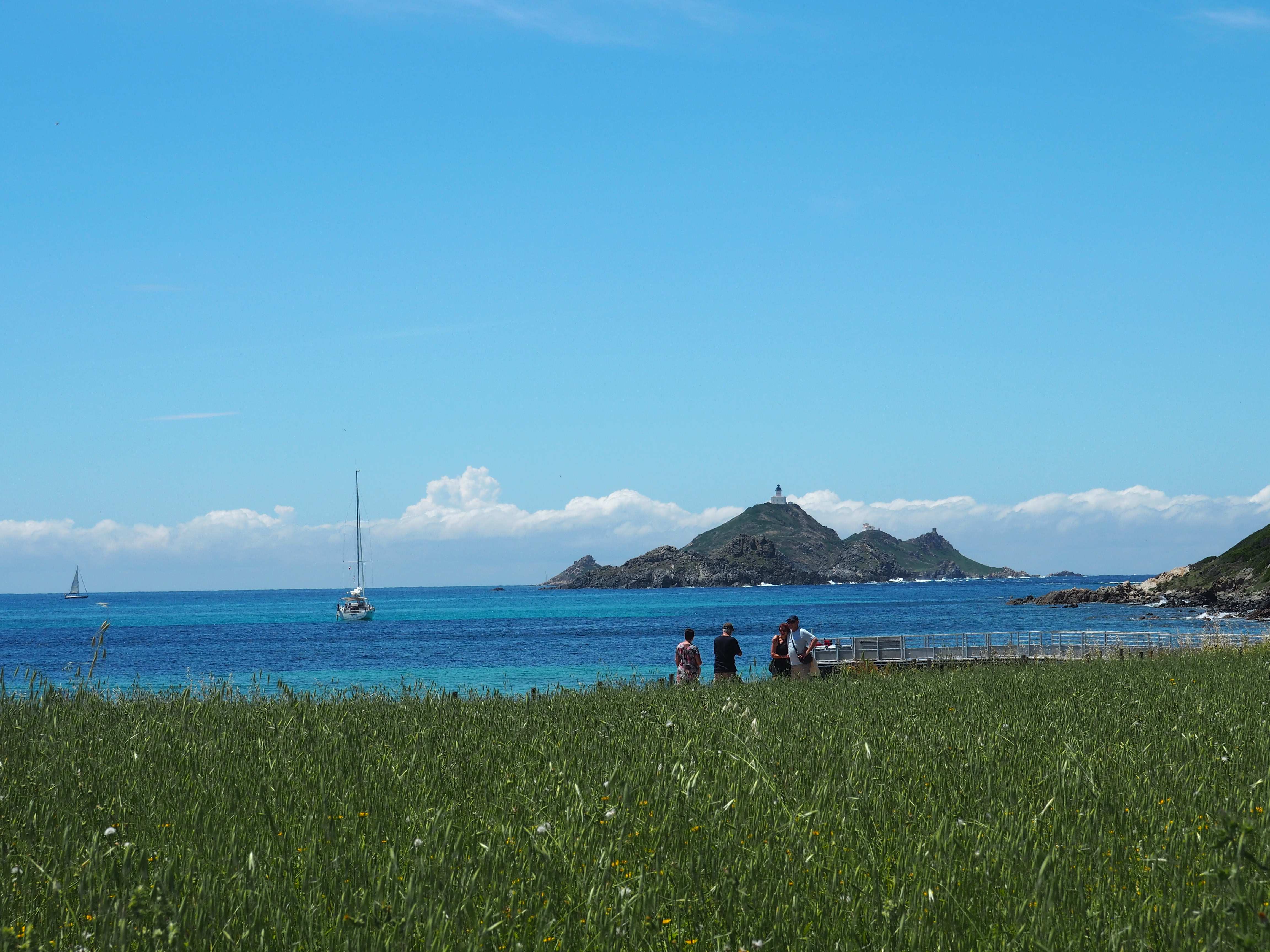 Eine der 4 Inseln der Iles Sanguinaires, der Blutinseln, vor der Küste Korsikas, Landausflug auf Korsika