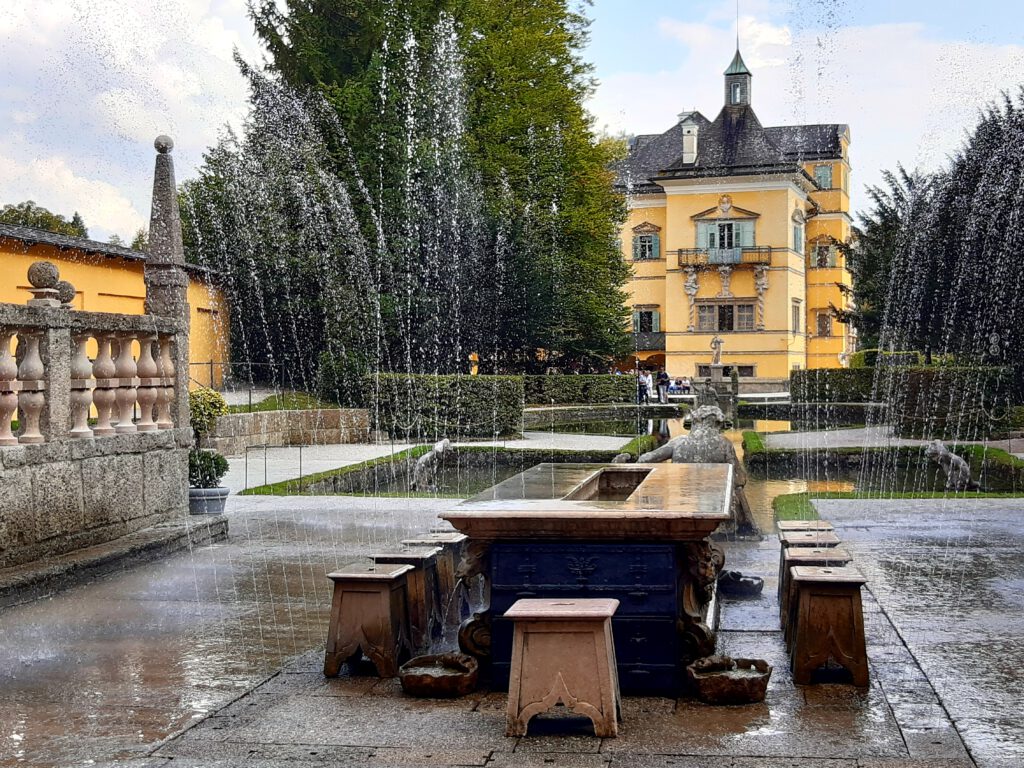 Wasserspiele im Schloss Hellbrunn bei Salzburg