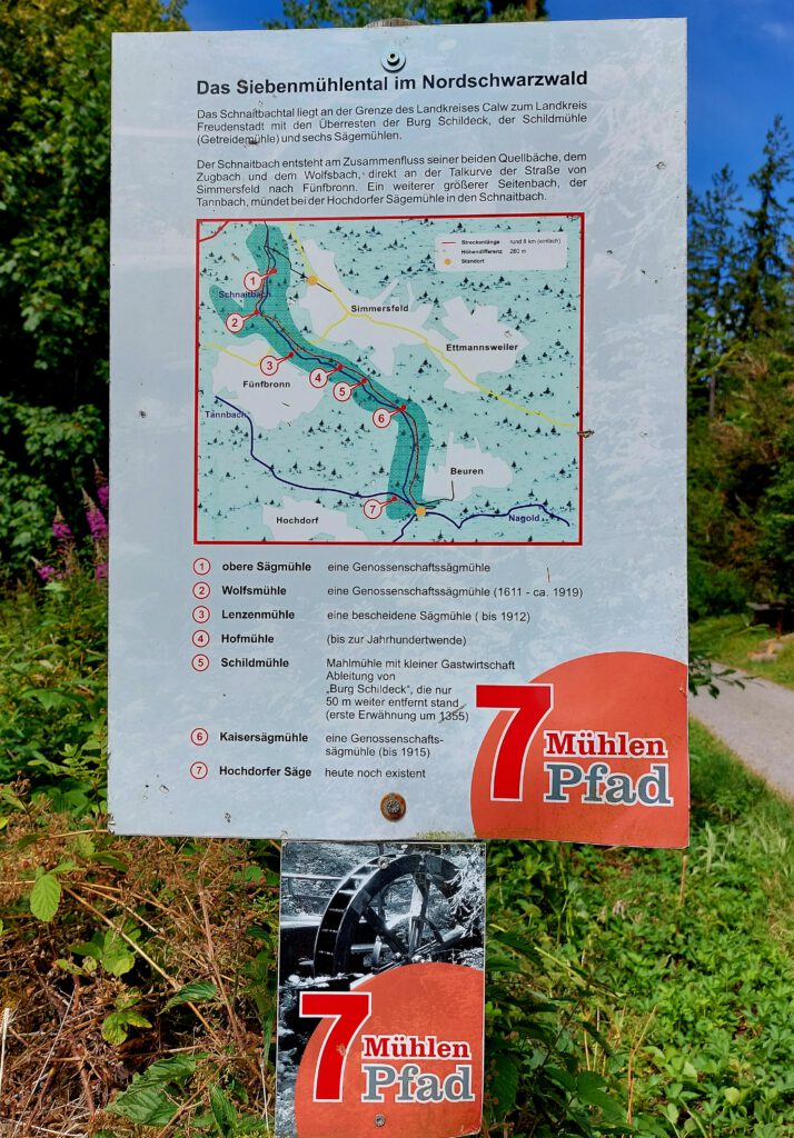 Hier startet die Sieben-Mühlenpfad Wanderung in Simmersfeld