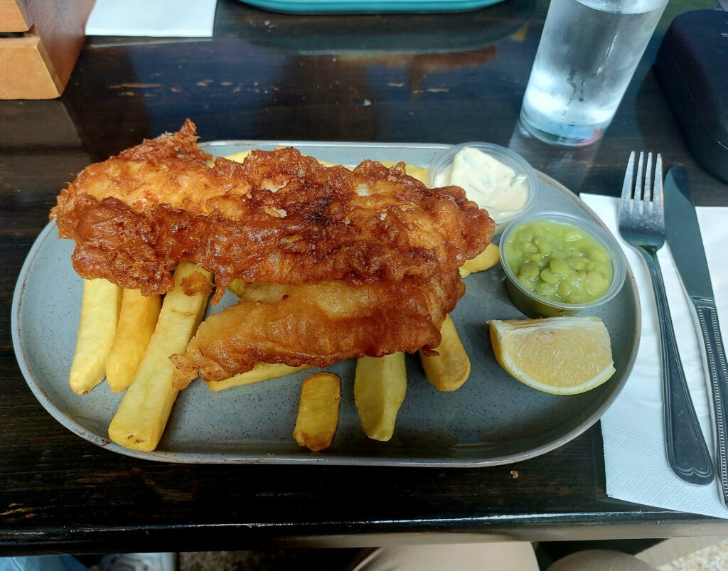 Beim Städtetrip nach Dublin ein muss: Fish and Chips