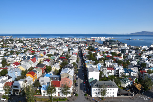 Traumhafte Küstenstädte in Europa, hier Reykjavik